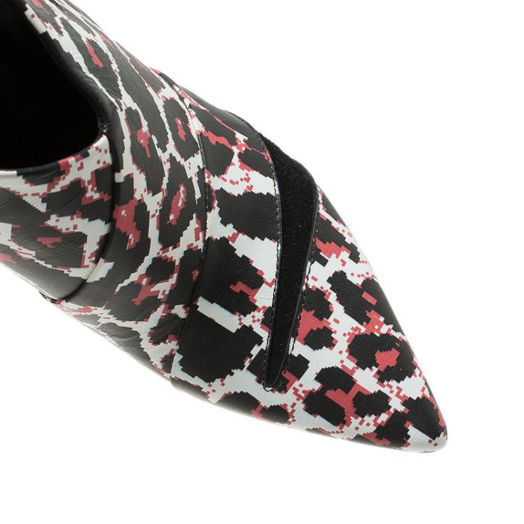 Pre Owned McQ by Alexander McQueen Leopard Print Ankle Boots Size 39 