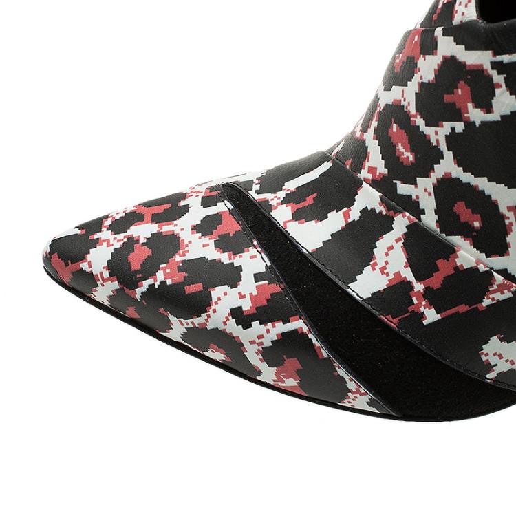 Pre Owned McQ by Alexander McQueen Leopard Print Ankle Boots Size 39 