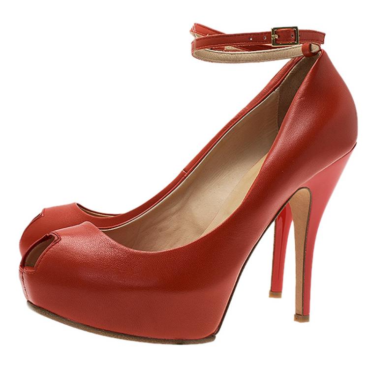burlesque louis vuitton heels