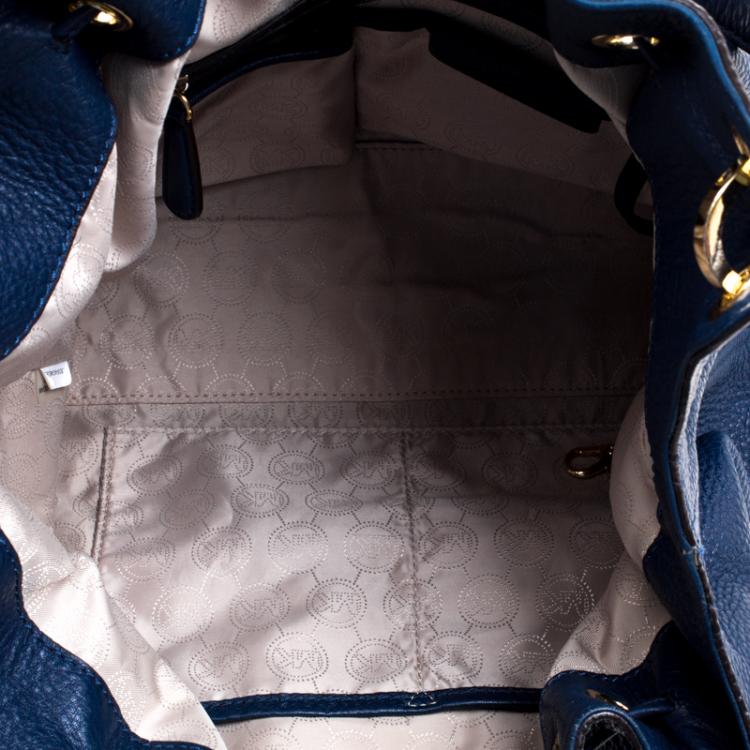 Pre Owned Michael Kors Navy Blue Leather Camden Drawstring Hobo