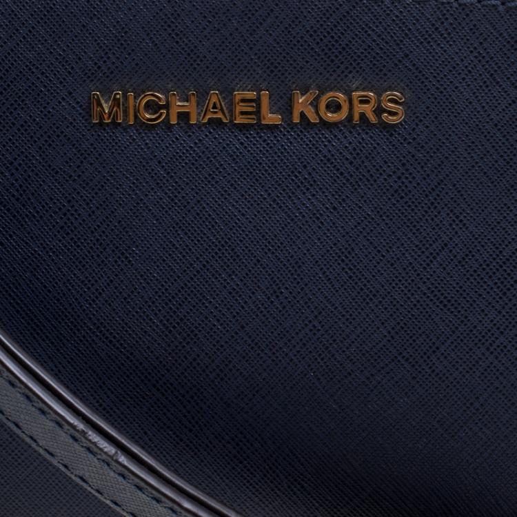 Pre Owned Michael Kors Navy Blue Saffiano Leather Mini Selma Crossbody Bag