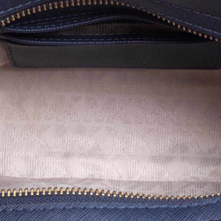 Pre Owned Michael Kors Navy Blue Saffiano Leather Mini Selma Crossbody Bag