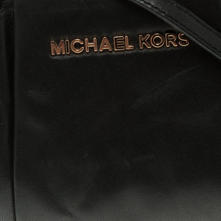 Pre Owned Michael Kors Black Leather Pleated Daria Clutch Bag