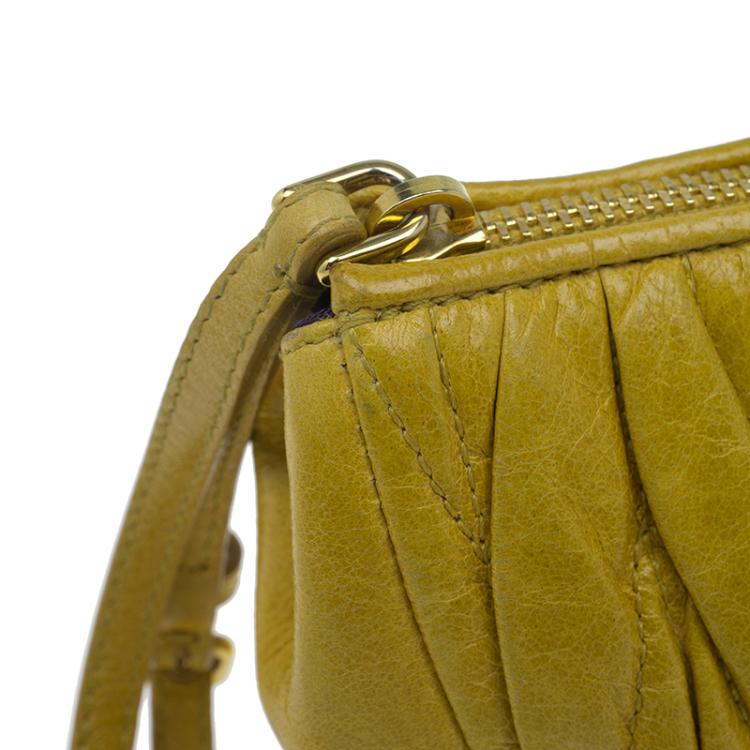 Pre Owned Miu Miu Yellow Matelasse Leather Clutch