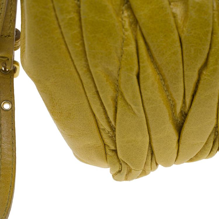 Pre Owned Miu Miu Yellow Matelasse Leather Clutch