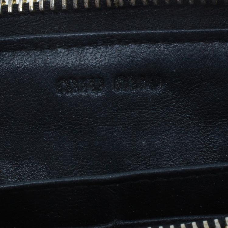 Pre Owned Miu Miu Black Leather Matelasse Wallet