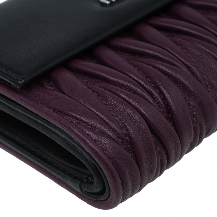 Pre Owned Miu Miu Purple and Black Matalasse Leather Compact Wallet