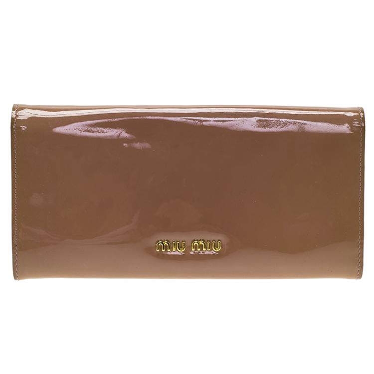 Pre Owned Miu Miu Brown Patent Bow Detail Flap Wallet