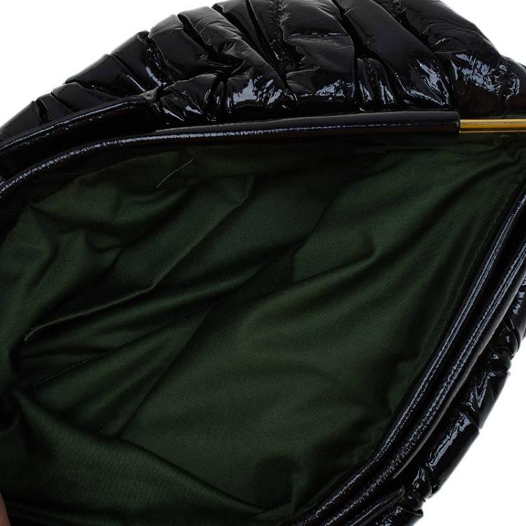 Pre Owned Miu Miu Black Patent Leather matelasse Clutch