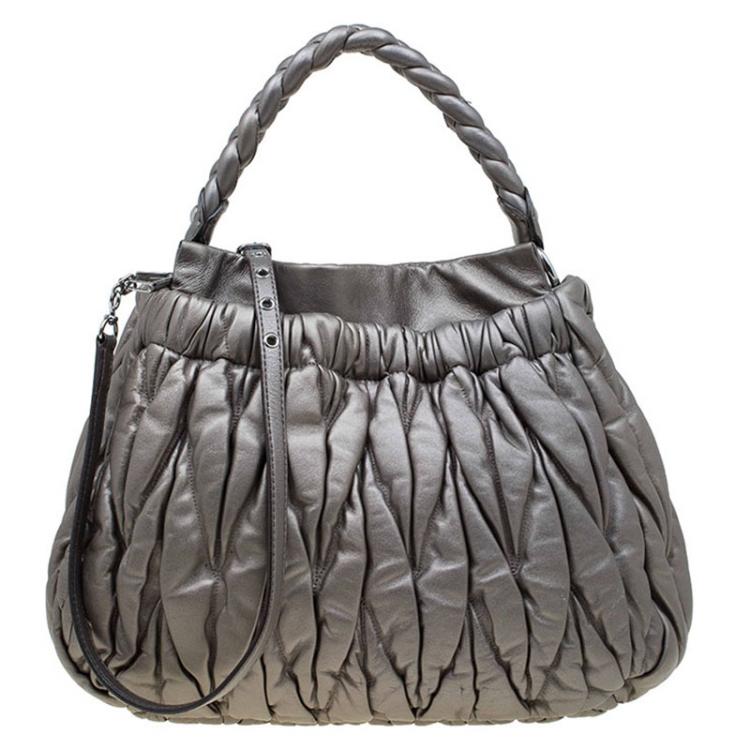 Pre Owned Miu Miu Metallic Silver Matelasse Leather Hobo