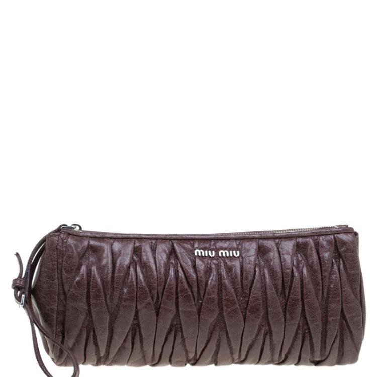 Pre Owned Miu Miu Brown Matelasse Lux Leather Wristlet Clutch 