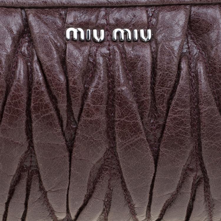 Pre Owned Miu Miu Brown Matelasse Lux Leather Wristlet Clutch 