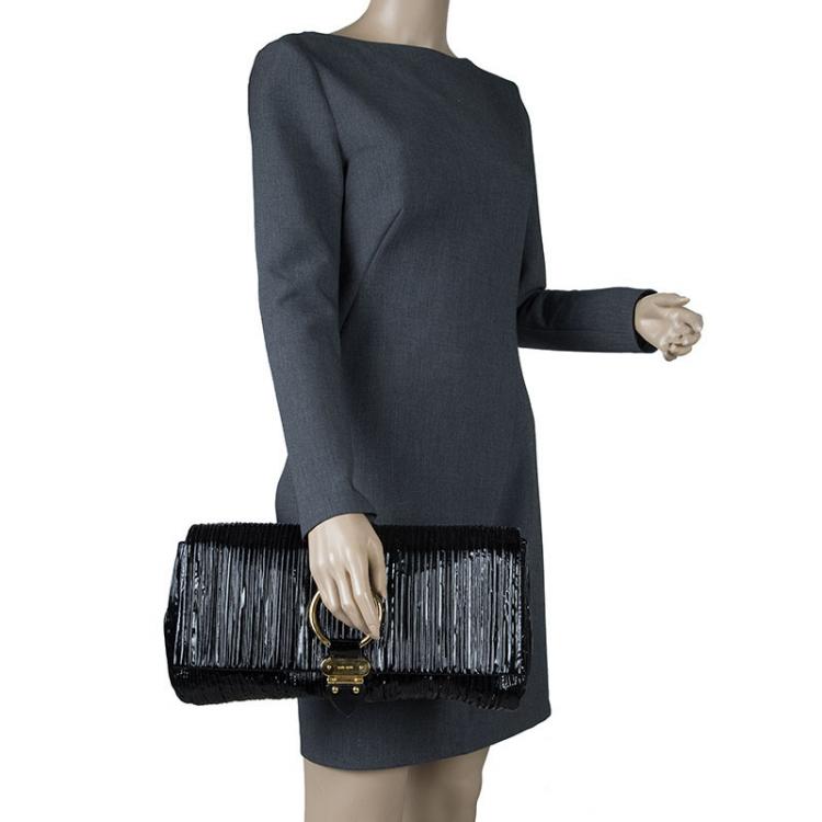 Pre Owned Miu Miu Black Patent Leather Plisse Clutch
