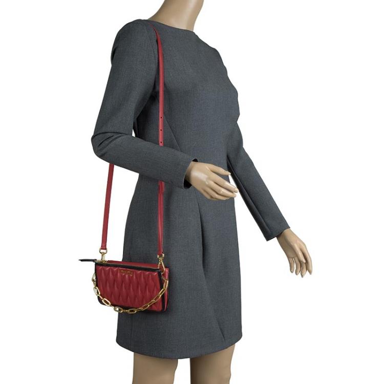 Pre Owned Miu Miu Red Quilted Leather Crossbody Bag