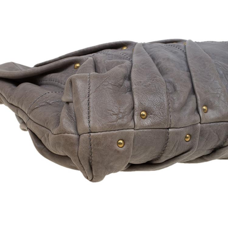 Pre Owned Miu Miu Grey Matelasse Nappa Leather Clutch