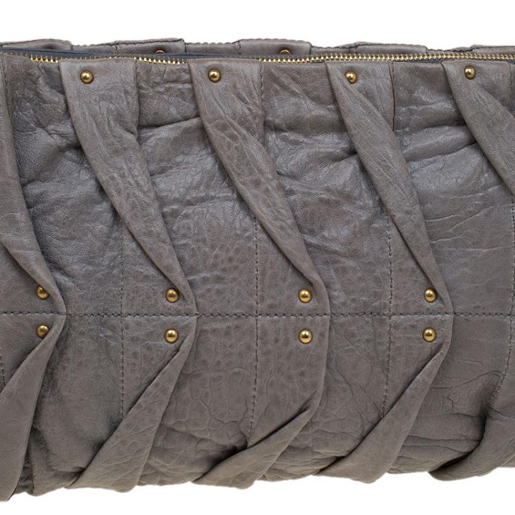 Pre Owned Miu Miu Grey Matelasse Nappa Leather Clutch