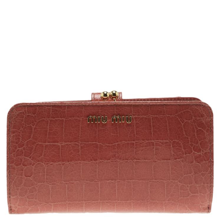Pre Owned Miu Miu Coral Pink Croc Embossed Leather Long Wallet