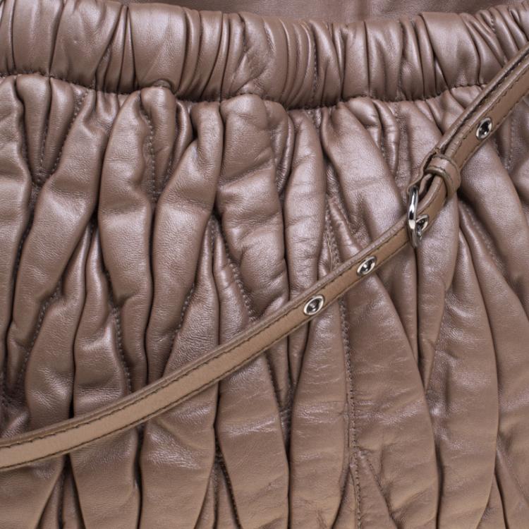 Pre Owned Miu Miu Beige Matelasse Leather Hobo