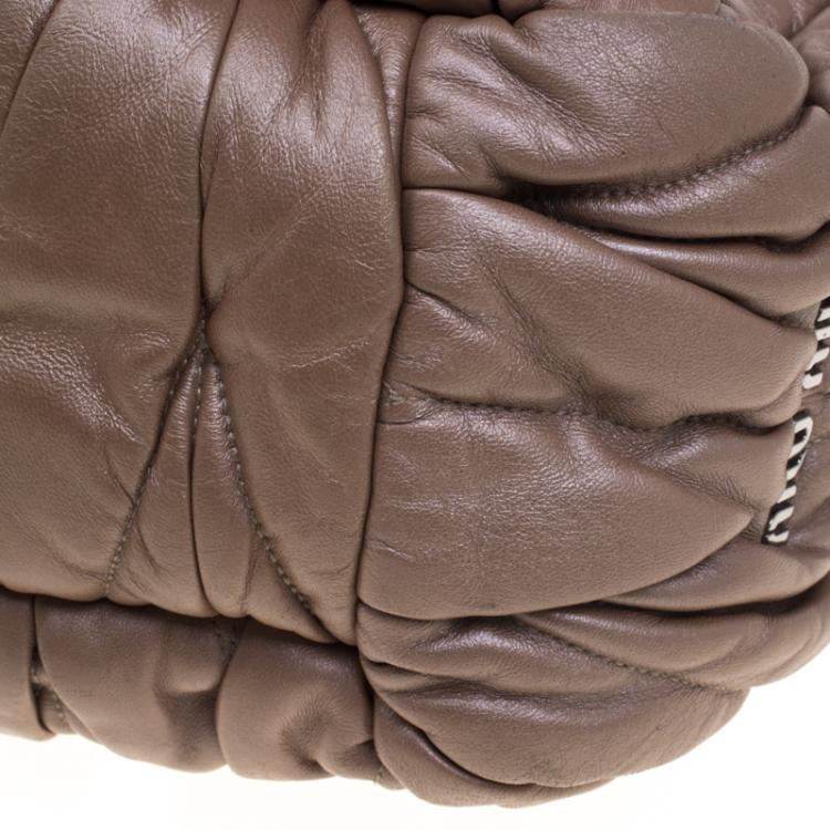 Pre Owned Miu Miu Beige Matelasse Leather Hobo