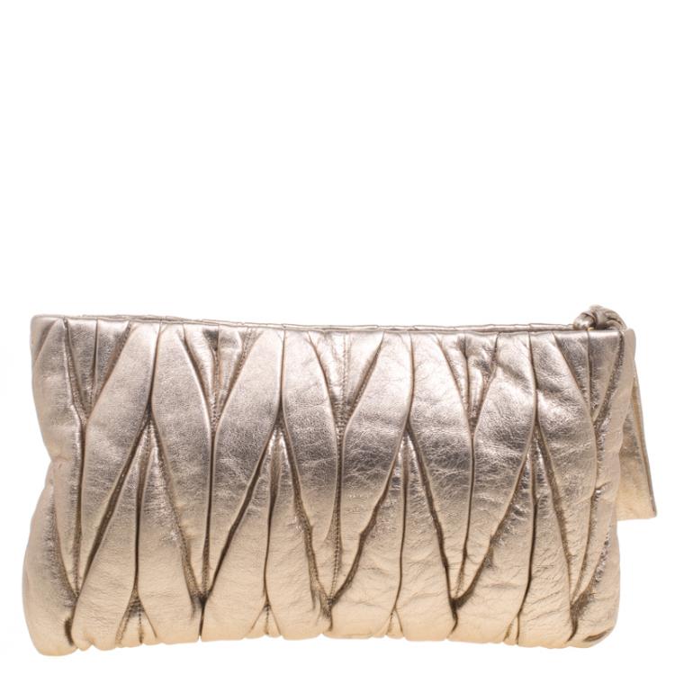 Pre Owned Miu Miu Gold Matelassé Leather Clutch