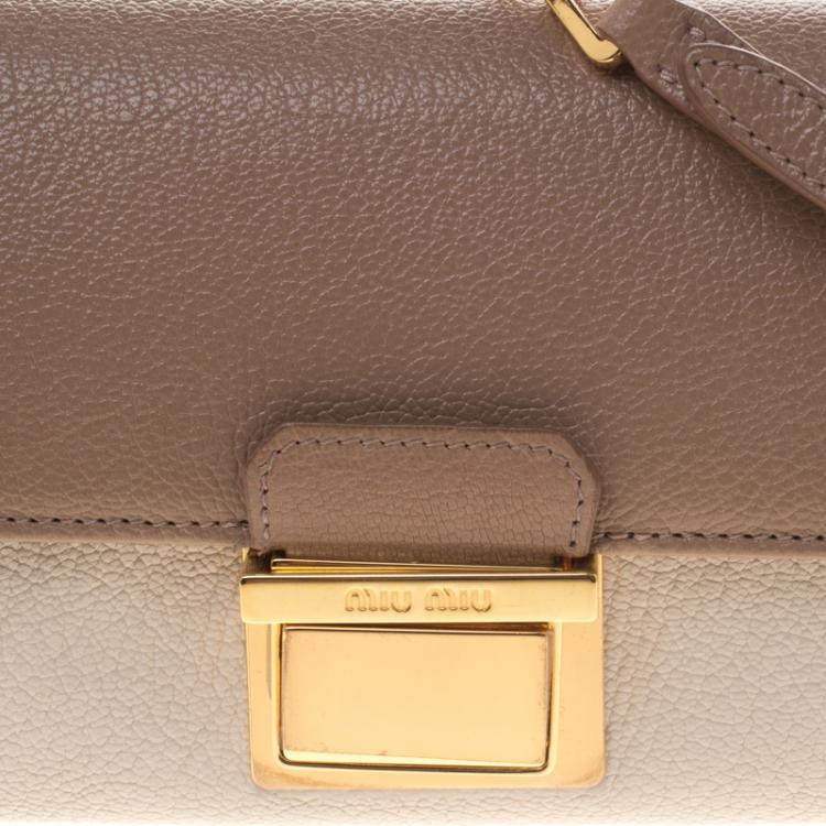 Pre Owned Miu Miu Off White/ Beige Leather Chain Clutch Bag
