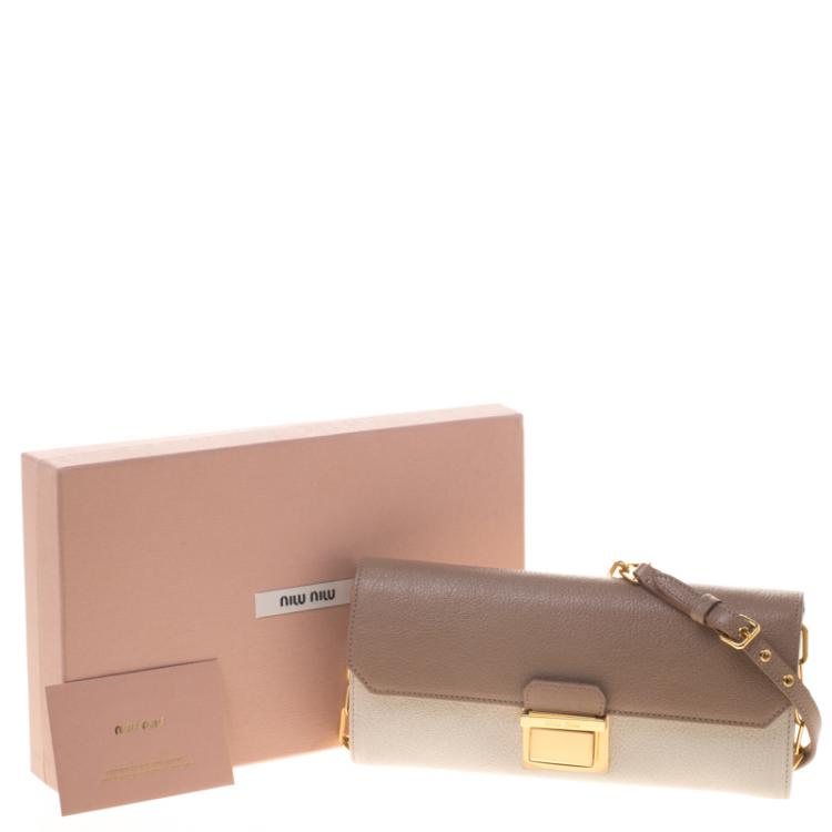 Pre Owned Miu Miu Off White/ Beige Leather Chain Clutch Bag