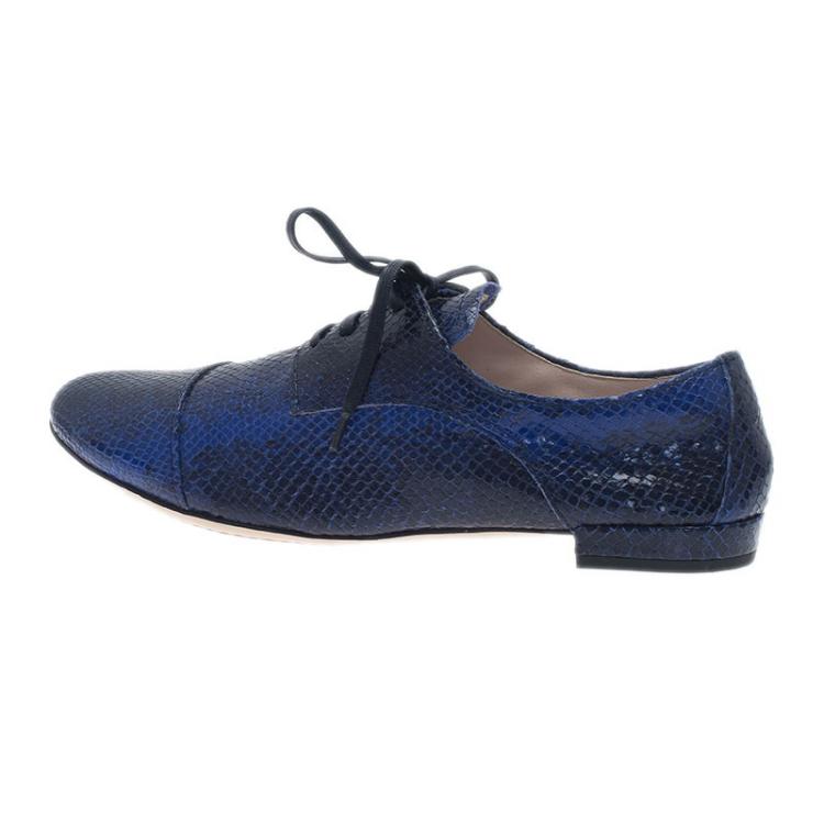 Pre Owned Miu Miu Blue Python Embossed Leather Oxfords Size 38.5 