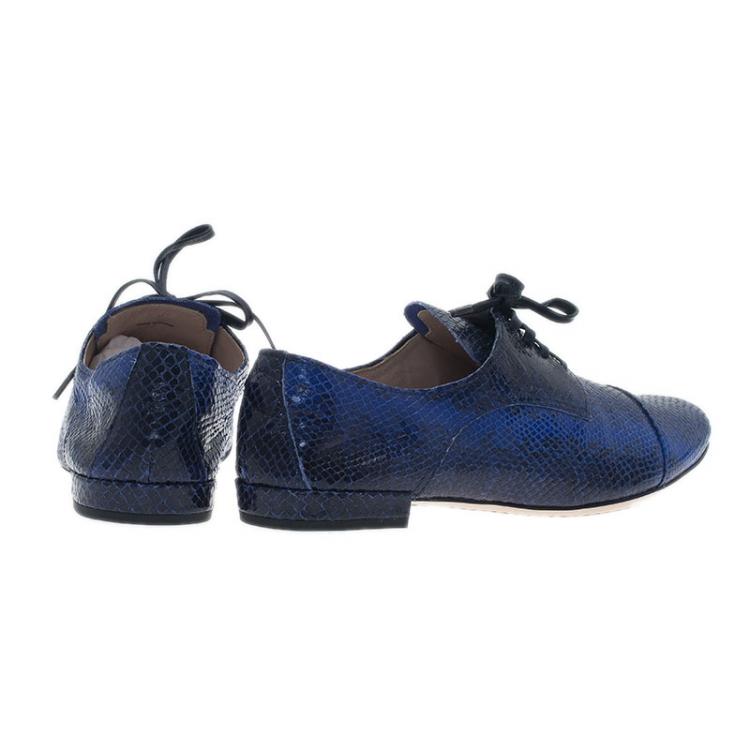 Pre Owned Miu Miu Blue Python Embossed Leather Oxfords Size 38.5 