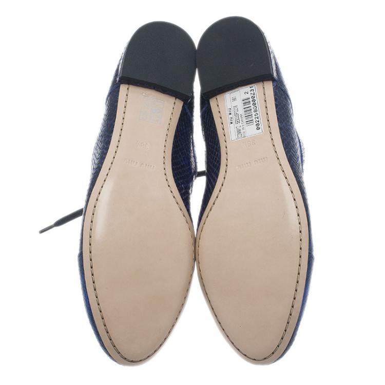 Pre Owned Miu Miu Blue Python Embossed Leather Oxfords Size 38.5 