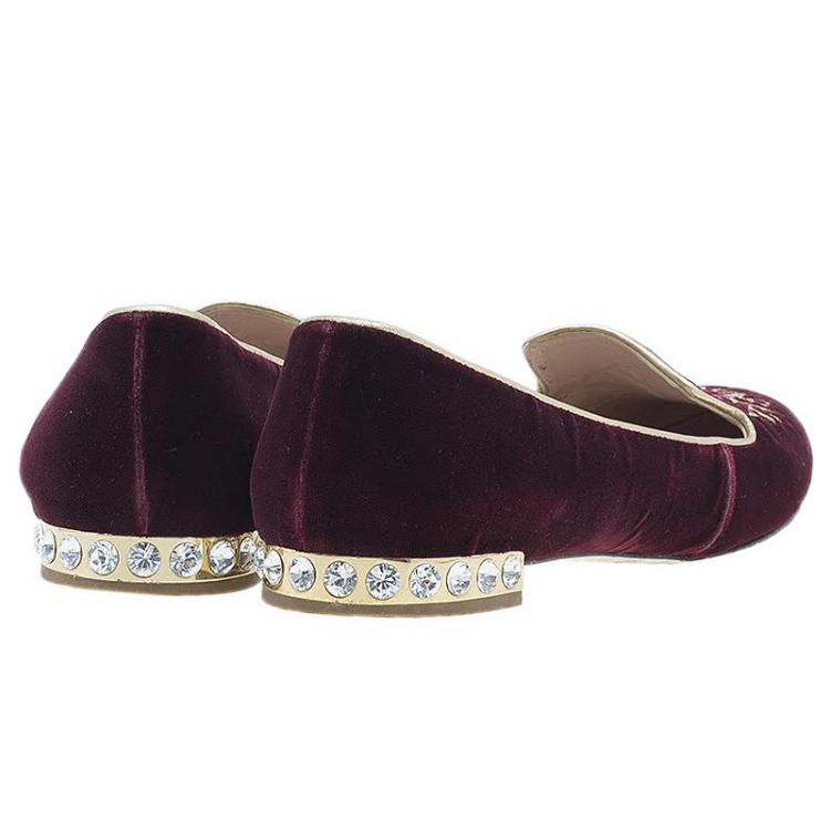 Pre Owned Miu Miu Burgundy Velvet Crest Embellished Smoking Slippers Size 38
