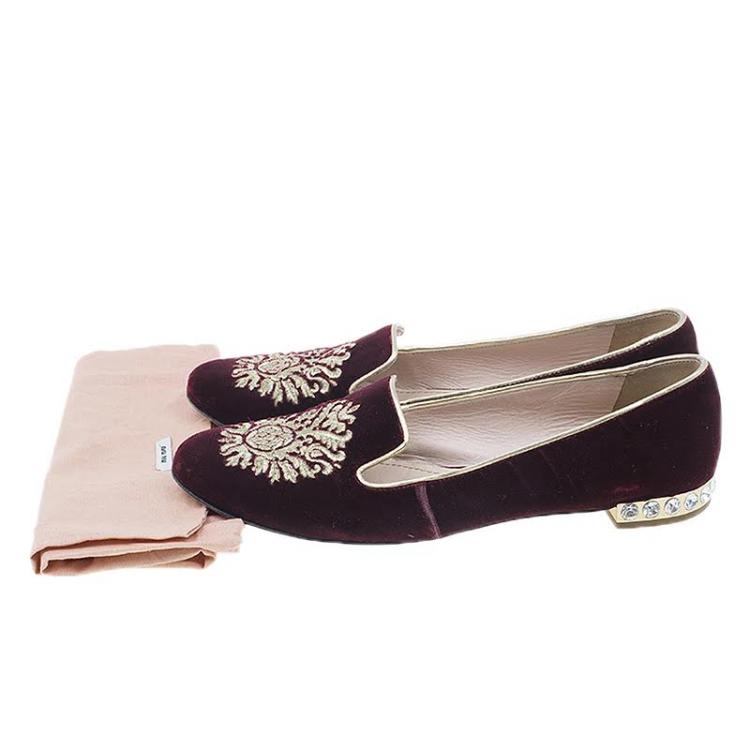 Pre Owned Miu Miu Burgundy Velvet Crest Embellished Smoking Slippers Size 38