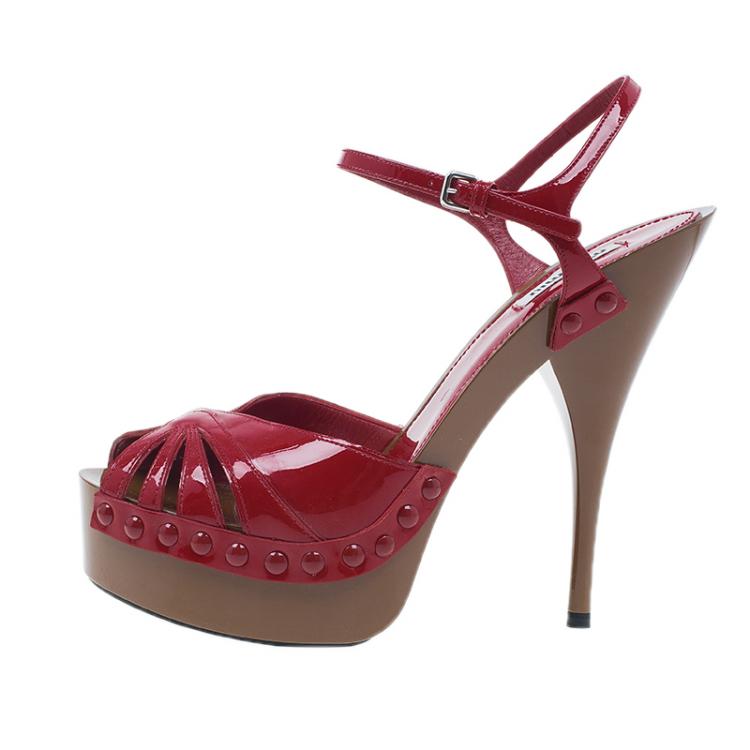 Pre Owned Miu Miu Red Patent Ankle Strap Platform Sandals Size 39