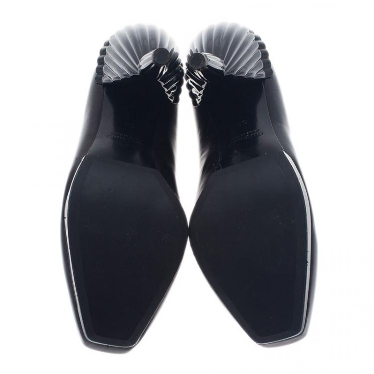 Pre Owned Miu Miu Black Leather Platform Pumps Size 38
