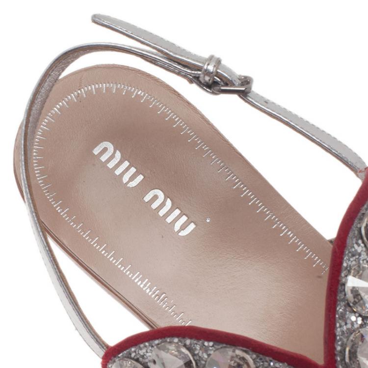 Pre Owned Miu Miu Silver Metallic Leather Glitter Heart Flat Sandals Size 38.5 
