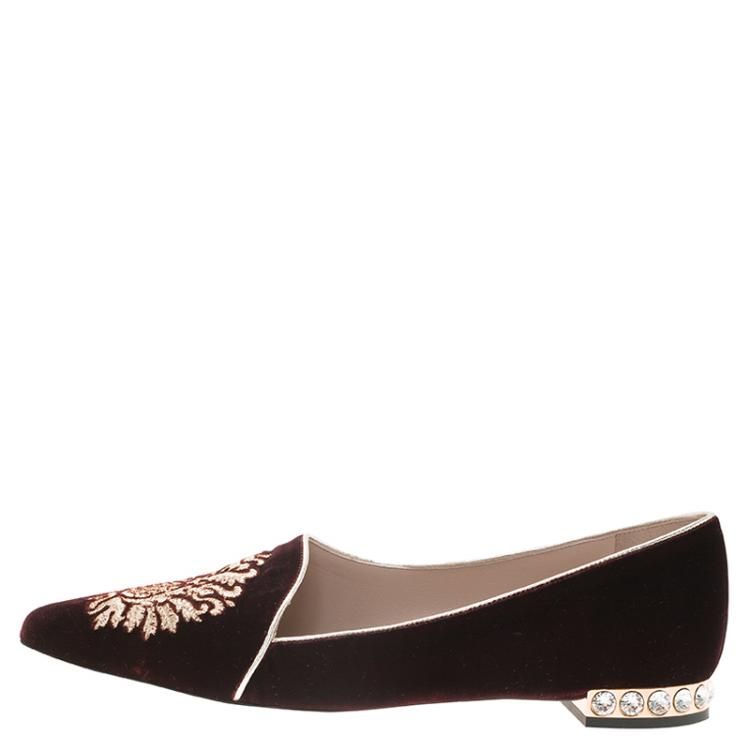Pre Owned Miu Miu Burgundy Embroidered Velvet Embellished Heel Pointed Ballet Flats Size 36.5