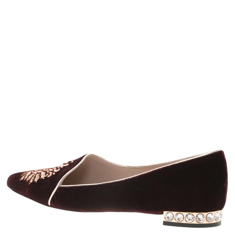 Pre Owned Miu Miu Burgundy Embroidered Velvet Embellished Heel Pointed Ballet Flats Size 36.5