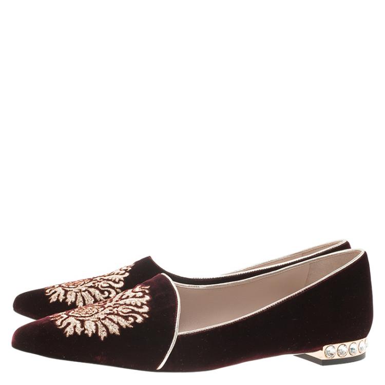 Pre Owned Miu Miu Burgundy Embroidered Velvet Embellished Heel Pointed Ballet Flats Size 36.5