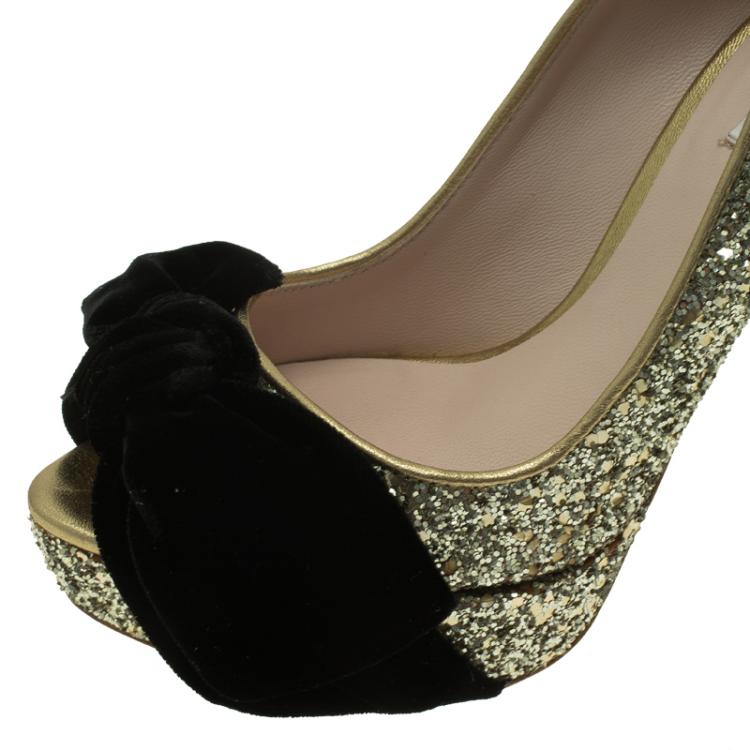 Pre Owned Miu Miu Gold Glitter Velvet Bow Peep Toe Platform Pumps Size 35
