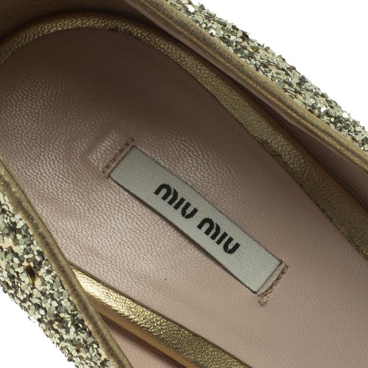 Pre Owned Miu Miu Gold Glitter Velvet Bow Peep Toe Platform Pumps Size 35