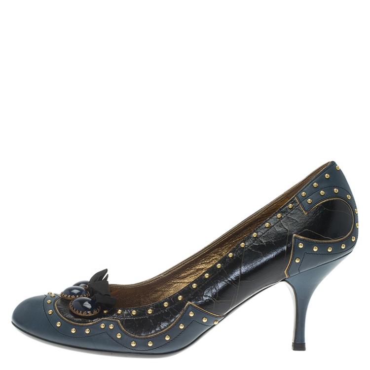 مملوكة مسبقًا Miu Miu Two Tone Studded Leather Pumps Size 39