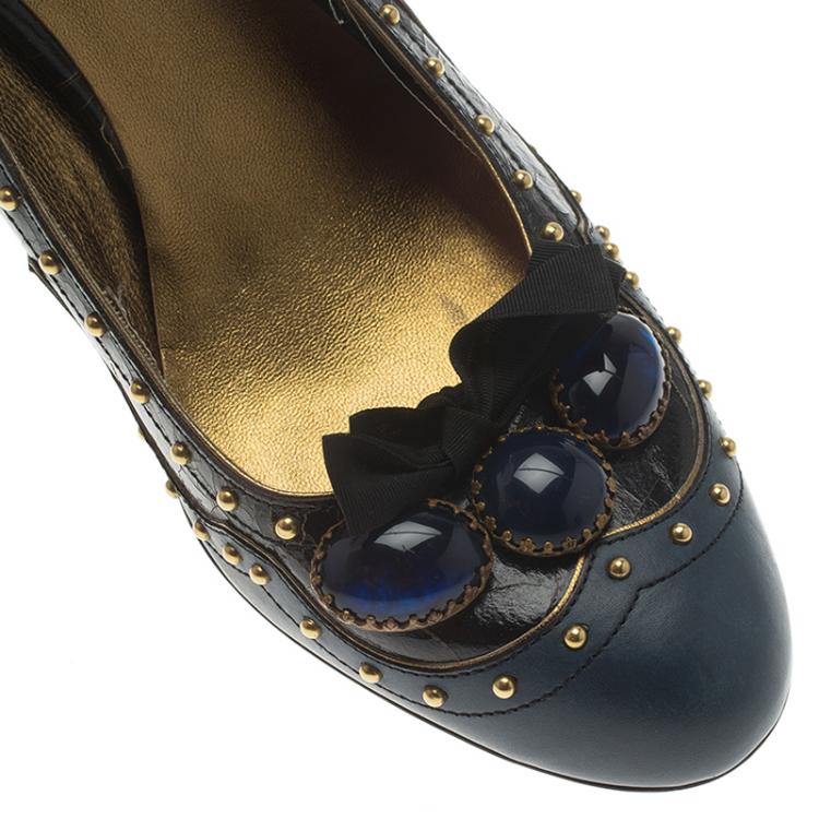 مملوكة مسبقًا Miu Miu Two Tone Studded Leather Pumps Size 39