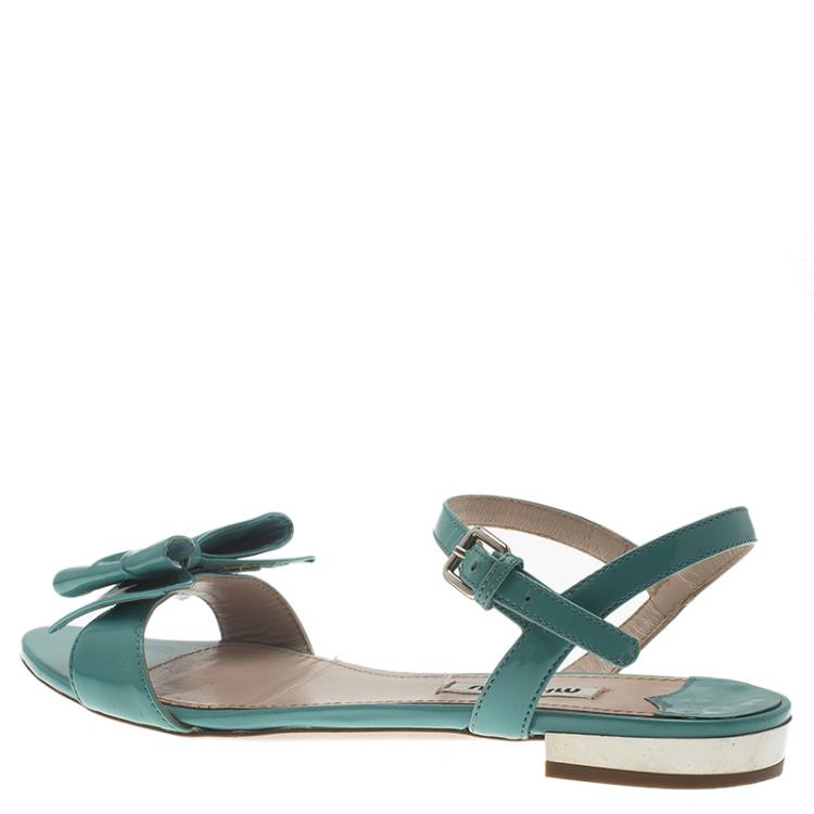 Pre Owned Miu Miu Green Patent Bow Sandals Size 35.5