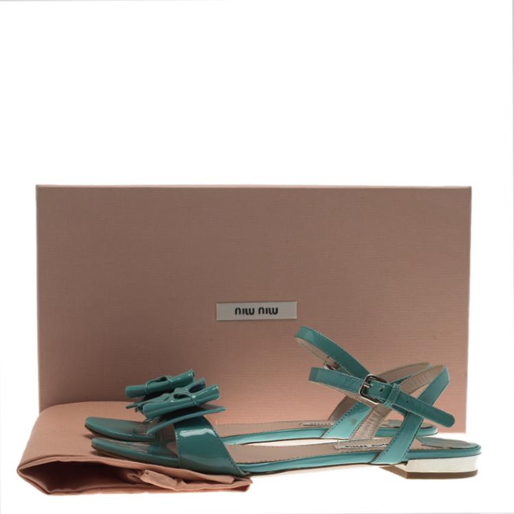 Pre Owned Miu Miu Green Patent Bow Sandals Size 35.5