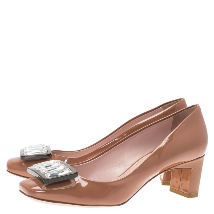 Pre Owned Miu Miu Beige Patent Crystal Embellished Pumps Size 37.5