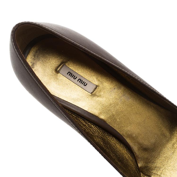 Pre Owned Miu Miu Brown Leather Bow Detail Pumps Size 36.5
