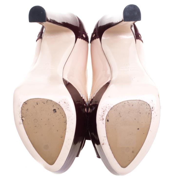 Pre Owned Miu Miu Beige and Burgundy Brogues Patent Spectator Bow Platform Pumps Size 38