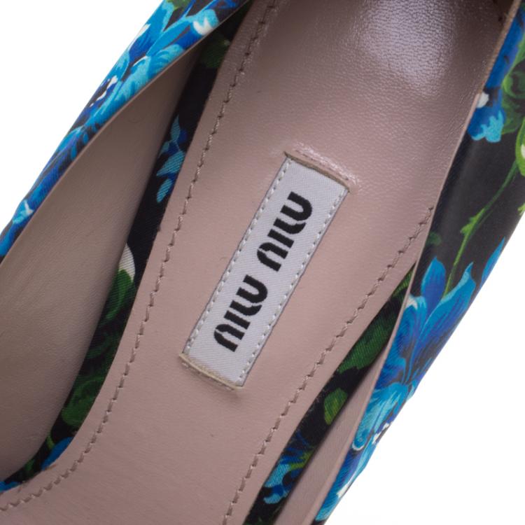 Pre Owned Miu Miu Blue Floral Printed Canvas Pumps Size 40