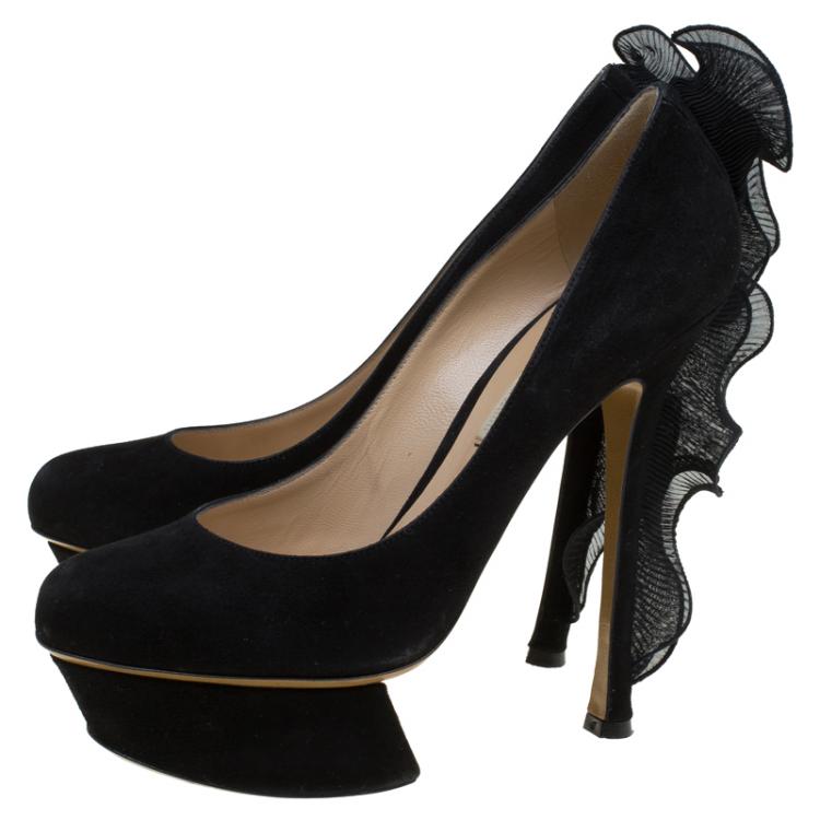 Pre Owned Nicholas Kirkwood Black Suede Ruffle Trimmed Platform Pumps Size 38