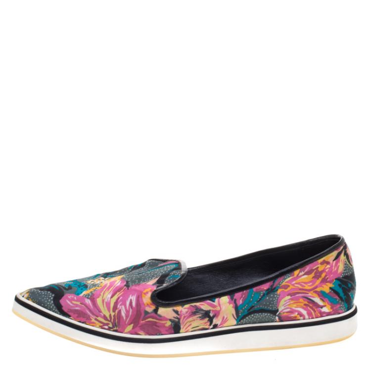 Pre Owned Nicholas Kirkwood Multicolor Floral Printed Silk Pointed Toe Slip On Sneakers Size 39