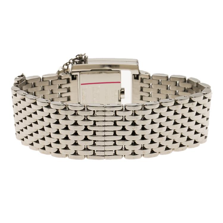 Pre Owned Nina Ricci Silver Stainless Steel N022 Women's Wristwatch 22MM